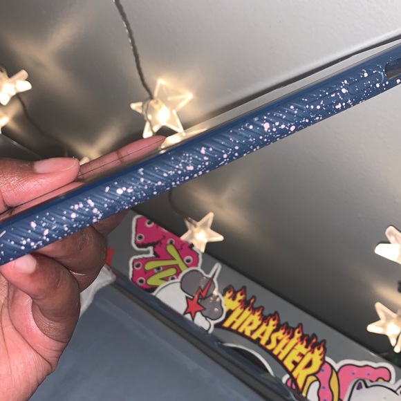 Otter box case - Picture 3 of 3